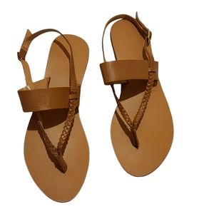 FOREVER 21 | Faux Leather Thong Braided Sandals Tan size 9